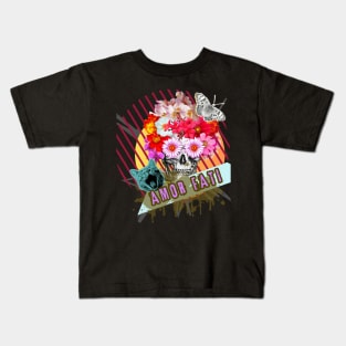 FLORA BOTANICA AMOR FATI + SKULL COLLAGE Kids T-Shirt